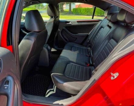 Красный Фольксваген Джетта, объемом двигателя 2 л и пробегом 99 тыс. км за 9300 $, фото 14 на Automoto.ua