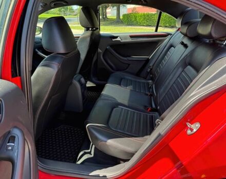 Красный Фольксваген Джетта, объемом двигателя 2 л и пробегом 65 тыс. км за 6400 $, фото 13 на Automoto.ua