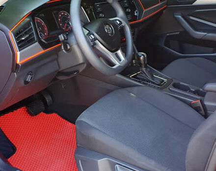 Красный Фольксваген Джетта, объемом двигателя 1.4 л и пробегом 101 тыс. км за 15599 $, фото 14 на Automoto.ua