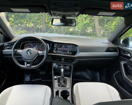 Фольксваген Джетта 2018 в Ровно на Automoto.ua Красный Фольксваген Джетта, объемом двигателя 1.4 л и пробегом 102 тыс. км за 14000 $, фото 15 на Automoto.ua