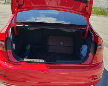 Красный Фольксваген Джетта, объемом двигателя 1.4 л и пробегом 101 тыс. км за 15599 $, фото 13 на Automoto.ua