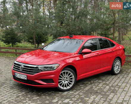 Красный Фольксваген Джетта, объемом двигателя 1.4 л и пробегом 154 тыс. км за 9990 $, фото 5 на Automoto.ua