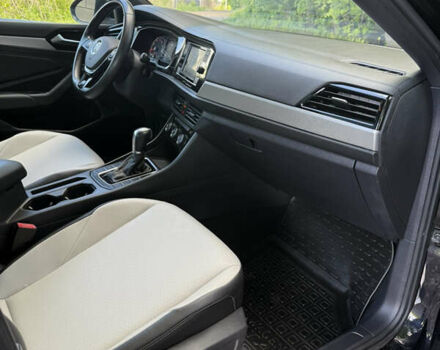 Фольксваген Джетта 2018 в Ровно на Automoto.ua Красный Фольксваген Джетта, объемом двигателя 1.4 л и пробегом 102 тыс. км за 14000 $, фото 14 на Automoto.ua