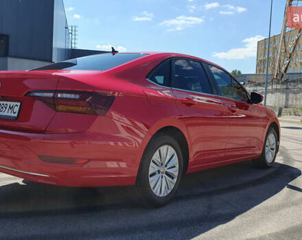 Красный Фольксваген Джетта, объемом двигателя 1.4 л и пробегом 101 тыс. км за 15599 $, фото 6 на Automoto.ua