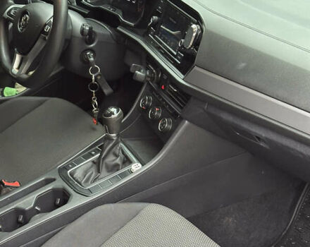 Красный Фольксваген Джетта, объемом двигателя 1.4 л и пробегом 154 тыс. км за 9990 $, фото 21 на Automoto.ua