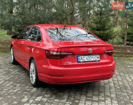 Красный Фольксваген Джетта, объемом двигателя 1.4 л и пробегом 154 тыс. км за 9990 $, фото 9 на Automoto.ua