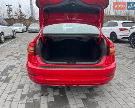 Красный Фольксваген Джетта, объемом двигателя 1.4 л и пробегом 84 тыс. км за 14500 $, фото 25 на Automoto.ua