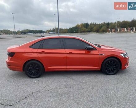 Червоний Фольксваген Джетта, об'ємом двигуна 1.4 л та пробігом 75 тис. км за 13500 $, фото 2 на Automoto.ua