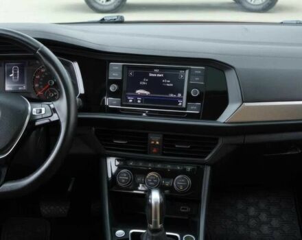 Червоний Фольксваген Джетта, об'ємом двигуна 1.4 л та пробігом 47 тис. км за 7800 $, фото 9 на Automoto.ua