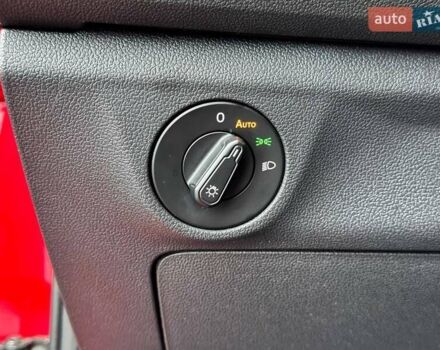 Красный Фольксваген Джетта, объемом двигателя 1.4 л и пробегом 84 тыс. км за 14000 $, фото 26 на Automoto.ua