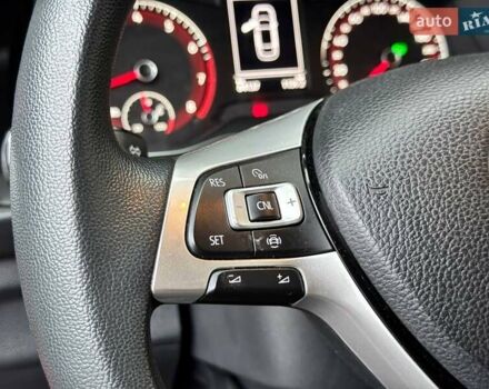 Красный Фольксваген Джетта, объемом двигателя 1.4 л и пробегом 84 тыс. км за 14000 $, фото 35 на Automoto.ua