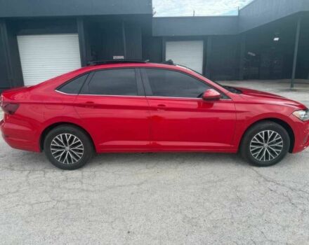 Красный Фольксваген Джетта, объемом двигателя 1.4 л и пробегом 24 тыс. км за 11700 $, фото 3 на Automoto.ua