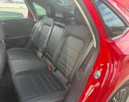Красный Фольксваген Джетта, объемом двигателя 1.4 л и пробегом 24 тыс. км за 11700 $, фото 11 на Automoto.ua