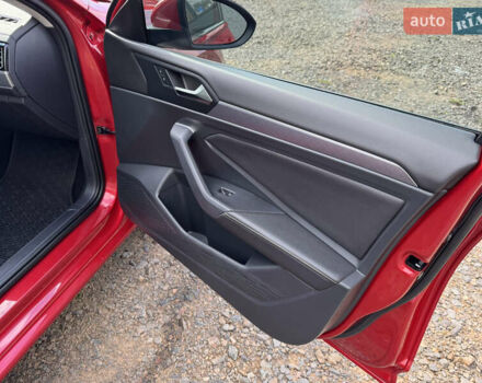 Фольксваген Джетта 2022 в Луцке на Automoto.ua Красный Фольксваген Джетта, объемом двигателя 1.5 л и пробегом 75 тыс. км за 19800 $, фото 22 на Automoto.ua