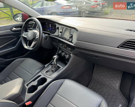 Червоний Фольксваген Джетта, об'ємом двигуна 1.5 л та пробігом 75 тис. км за 18800 $, фото 17 на Automoto.ua