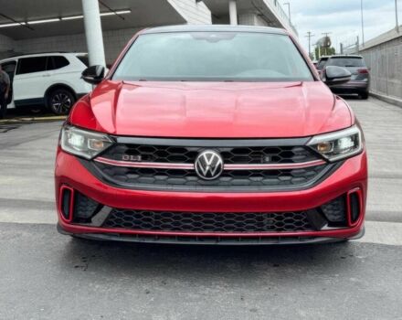 Червоний Фольксваген Джетта, об'ємом двигуна 2 л та пробігом 14 тис. км за 12000 $, фото 1 на Automoto.ua