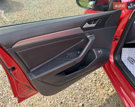 Фольксваген Джетта 2022 в Луцке на Automoto.ua Красный Фольксваген Джетта, объемом двигателя 1.5 л и пробегом 75 тыс. км за 19800 $, фото 33 на Automoto.ua