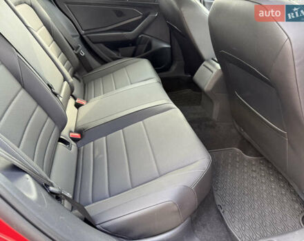 Червоний Фольксваген Джетта, об'ємом двигуна 1.5 л та пробігом 75 тис. км за 18800 $, фото 11 на Automoto.ua