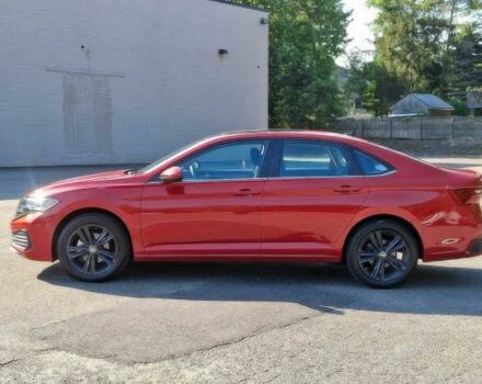 Червоний Фольксваген Джетта, об'ємом двигуна 1.5 л та пробігом 13 тис. км за 11500 $, фото 3 на Automoto.ua