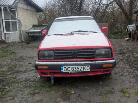 Красный Фольксваген Джетта, объемом двигателя 1.6 л и пробегом 350 тыс. км за 750 $, фото 1 на Automoto.ua