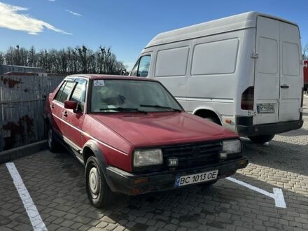 Красный Фольксваген Джетта, объемом двигателя 1.6 л и пробегом 10 тыс. км за 700 $, фото 1 на Automoto.ua