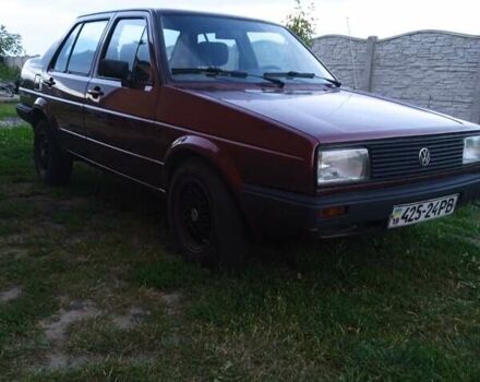 Красный Фольксваген Джетта, объемом двигателя 1.8 л и пробегом 350 тыс. км за 1100 $, фото 1 на Automoto.ua