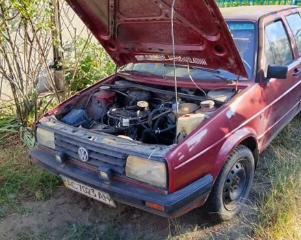 Красный Фольксваген Джетта, объемом двигателя 1.78 л и пробегом 300 тыс. км за 600 $, фото 1 на Automoto.ua