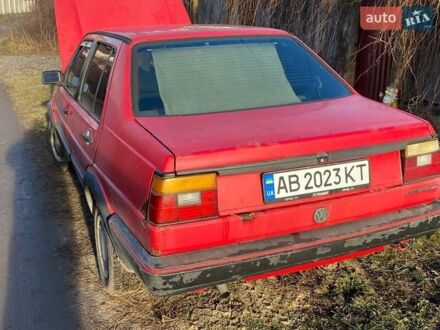 Красный Фольксваген Джетта, объемом двигателя 1.8 л и пробегом 100 тыс. км за 999 $, фото 1 на Automoto.ua