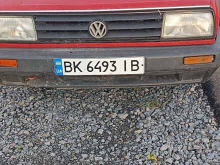 Червоний Фольксваген Джетта, об'ємом двигуна 1.8 л та пробігом 426 тис. км за 1350 $, фото 1 на Automoto.ua