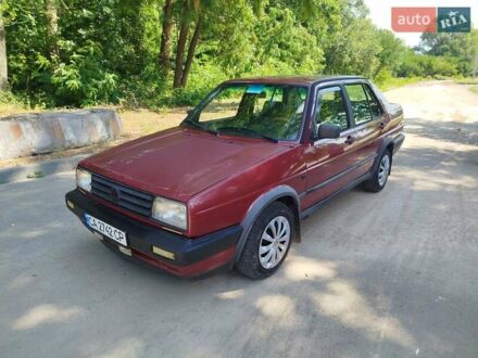 Фольксваген Джетта 1991 в Каневе на Automoto.ua Красный Фольксваген Джетта, объемом двигателя 1.27 л и пробегом 310 тыс. км за 1300 $, фото 1 на Automoto.ua