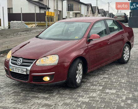 Червоний Фольксваген Джетта, об'ємом двигуна 1.6 л та пробігом 360 тис. км за 4600 $, фото 1 на Automoto.ua