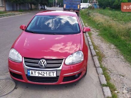 Фольксваген Джетта 2007 в Николаеве на Automoto.ua Красный Фольксваген Джетта, объемом двигателя 1.6 л и пробегом 260 тыс. км за 6200 $, фото 1 на Automoto.ua