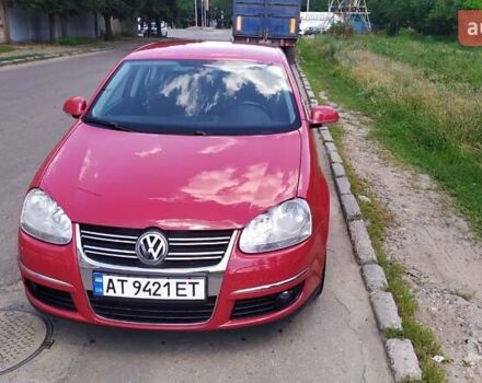Фольксваген Джетта 2007 в Николаеве на Automoto.ua Красный Фольксваген Джетта, объемом двигателя 1.6 л и пробегом 260 тыс. км за 6200 $, фото 1 на Automoto.ua