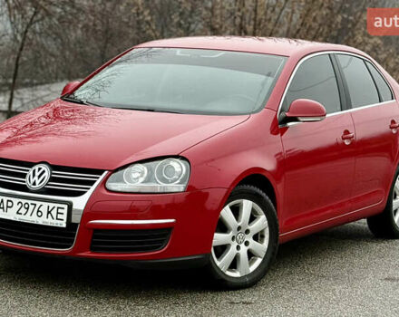 Червоний Фольксваген Джетта, об'ємом двигуна 1.4 л та пробігом 195 тис. км за 5900 $, фото 1 на Automoto.ua