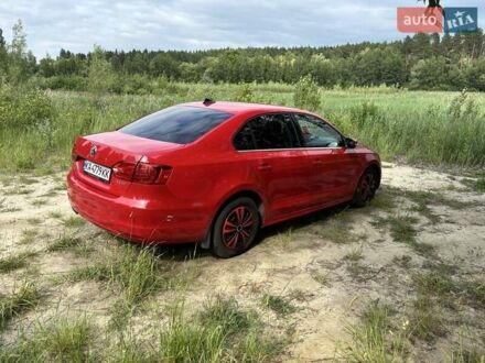 Красный Фольксваген Джетта, объемом двигателя 2.5 л и пробегом 172 тыс. км за 9100 $, фото 1 на Automoto.ua