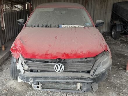 Красный Фольксваген Джетта, объемом двигателя 2 л и пробегом 270 тыс. км за 3999 $, фото 1 на Automoto.ua