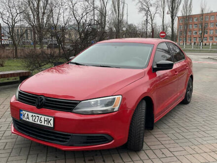 Красный Фольксваген Джетта, объемом двигателя 2 л и пробегом 220 тыс. км за 6600 $, фото 1 на Automoto.ua