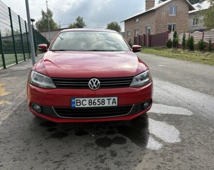 Червоний Фольксваген Джетта, об'ємом двигуна 2 л та пробігом 165 тис. км за 9500 $, фото 1 на Automoto.ua