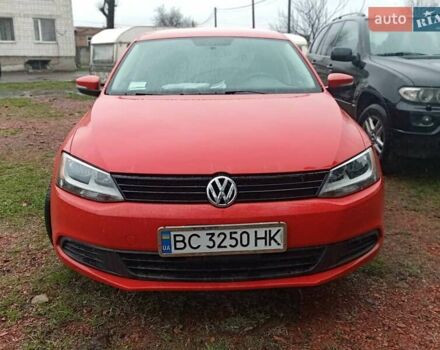 Фольксваген Джетта 2014 в Львове на Automoto.ua Красный Фольксваген Джетта, объемом двигателя 1.8 л и пробегом 175 тыс. км за 7550 $, фото 1 на Automoto.ua