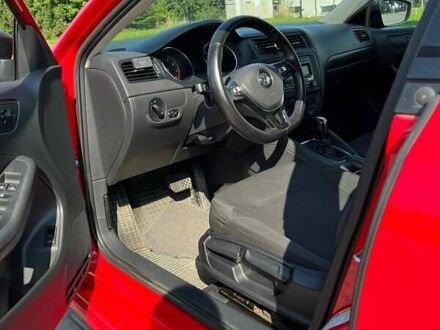 Красный Фольксваген Джетта, объемом двигателя 1.98 л и пробегом 165 тыс. км за 9000 $, фото 1 на Automoto.ua