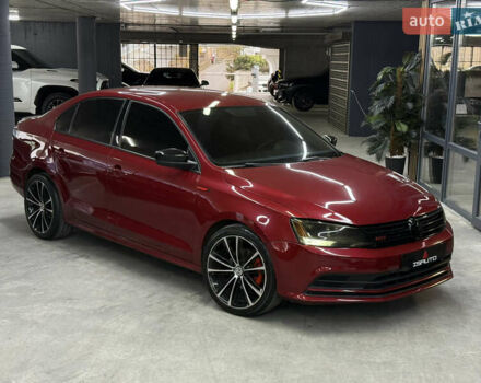Червоний Фольксваген Джетта, об'ємом двигуна 1.39 л та пробігом 209 тис. км за 9900 $, фото 1 на Automoto.ua