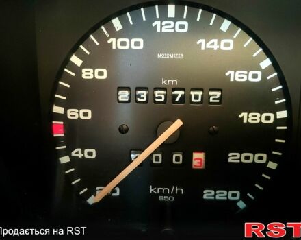 Фольксваген Джетта, объемом двигателя 1.6 л и пробегом 235 тыс. км за 1550 $, фото 6 на Automoto.ua