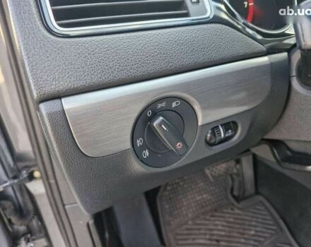 Фольксваген Джетта, об'ємом двигуна 1.8 л та пробігом 218 тис. км за 9999 $, фото 12 на Automoto.ua