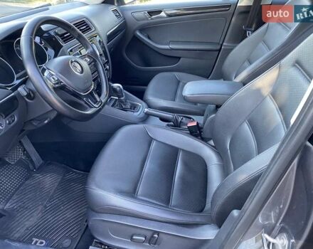 Фольксваген Джетта, объемом двигателя 1.97 л и пробегом 202 тыс. км за 13750 $, фото 10 на Automoto.ua