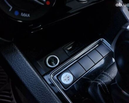 Фольксваген Джетта, об'ємом двигуна 1.8 л та пробігом 218 тис. км за 9999 $, фото 23 на Automoto.ua