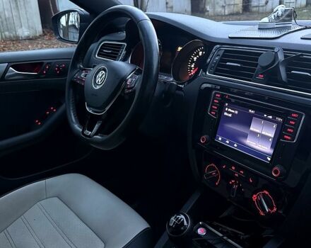 Фольксваген Джетта, об'ємом двигуна 1.8 л та пробігом 188 тис. км за 10000 $, фото 13 на Automoto.ua