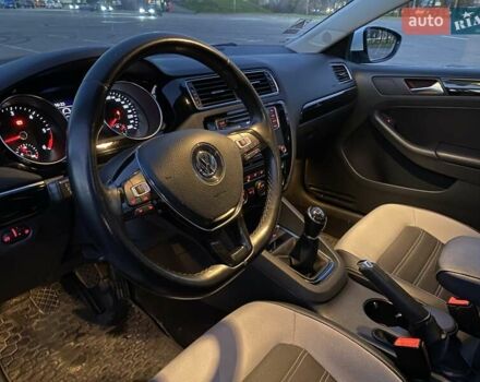 Фольксваген Джетта, объемом двигателя 1.6 л и пробегом 150 тыс. км за 10800 $, фото 11 на Automoto.ua