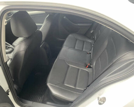 Фольксваген Джетта, объемом двигателя 1.4 л и пробегом 141 тыс. км за 12000 $, фото 18 на Automoto.ua