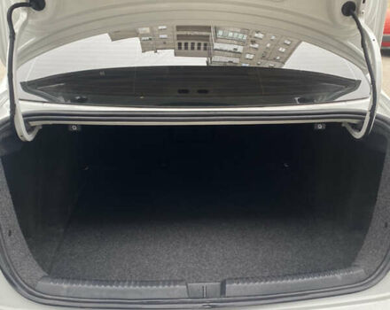 Фольксваген Джетта, объемом двигателя 1.4 л и пробегом 141 тыс. км за 12000 $, фото 8 на Automoto.ua