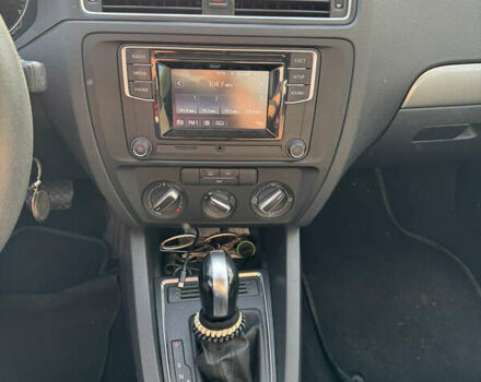 Фольксваген Джетта, объемом двигателя 1.4 л и пробегом 85 тыс. км за 10000 $, фото 9 на Automoto.ua